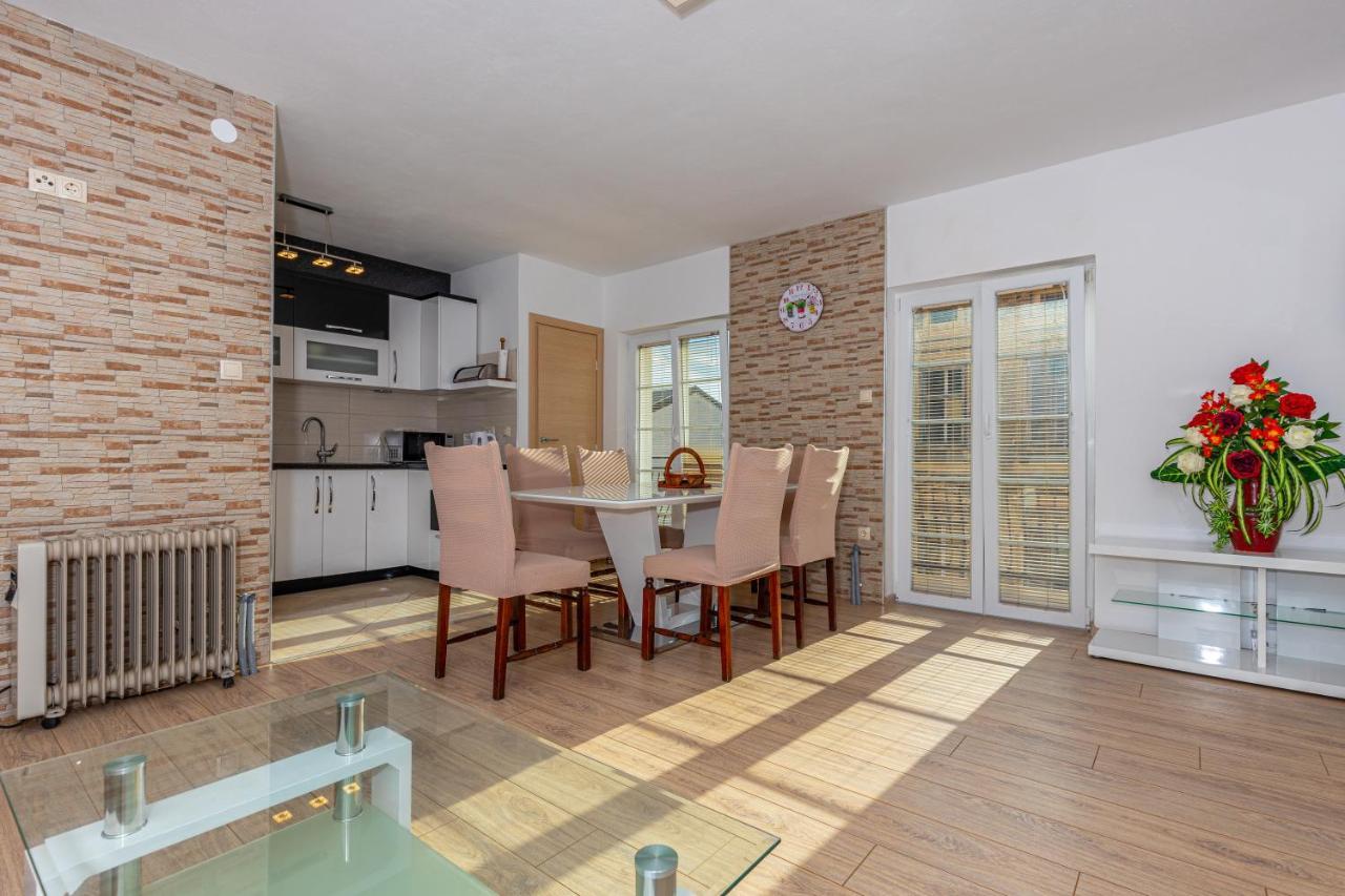 Apartman Sare Crikvenica Luaran gambar