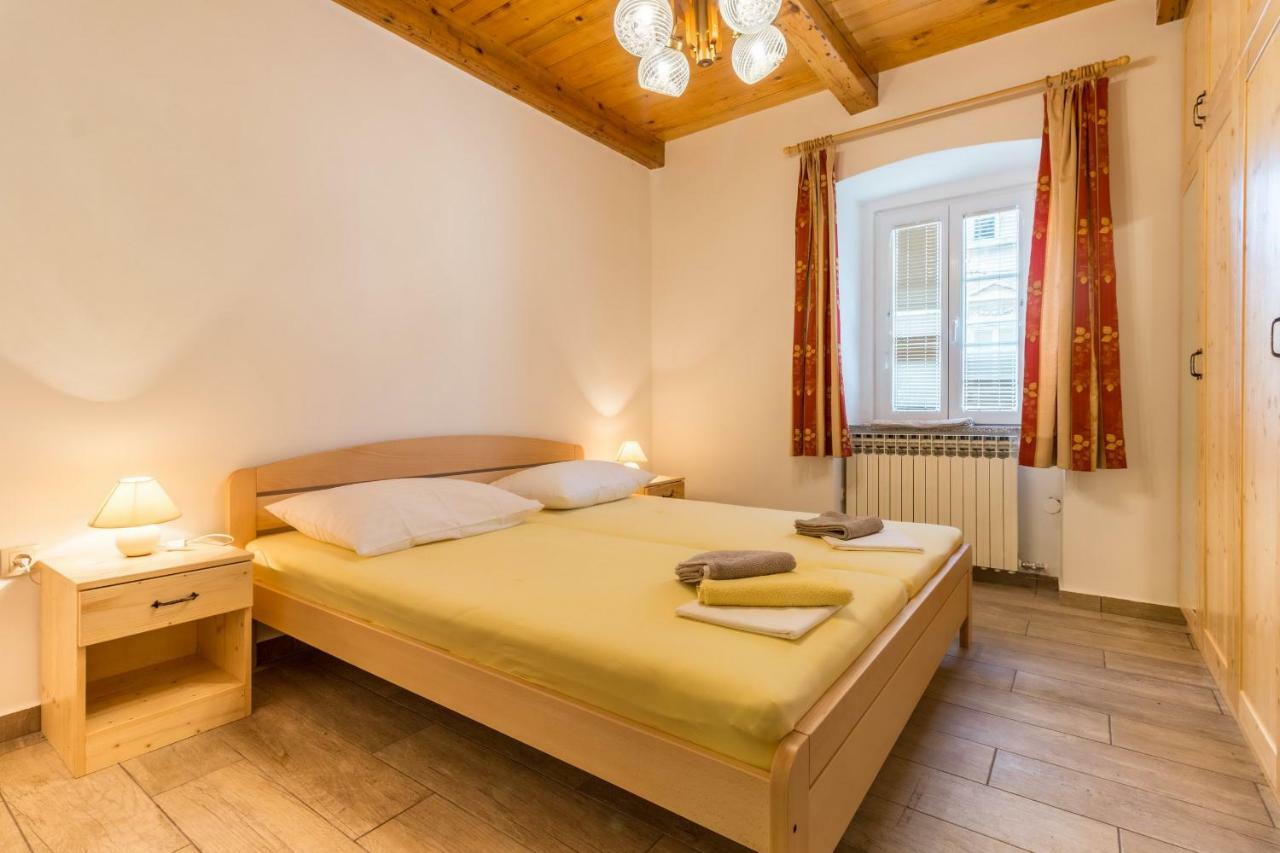 Apartman Sare Crikvenica Luaran gambar