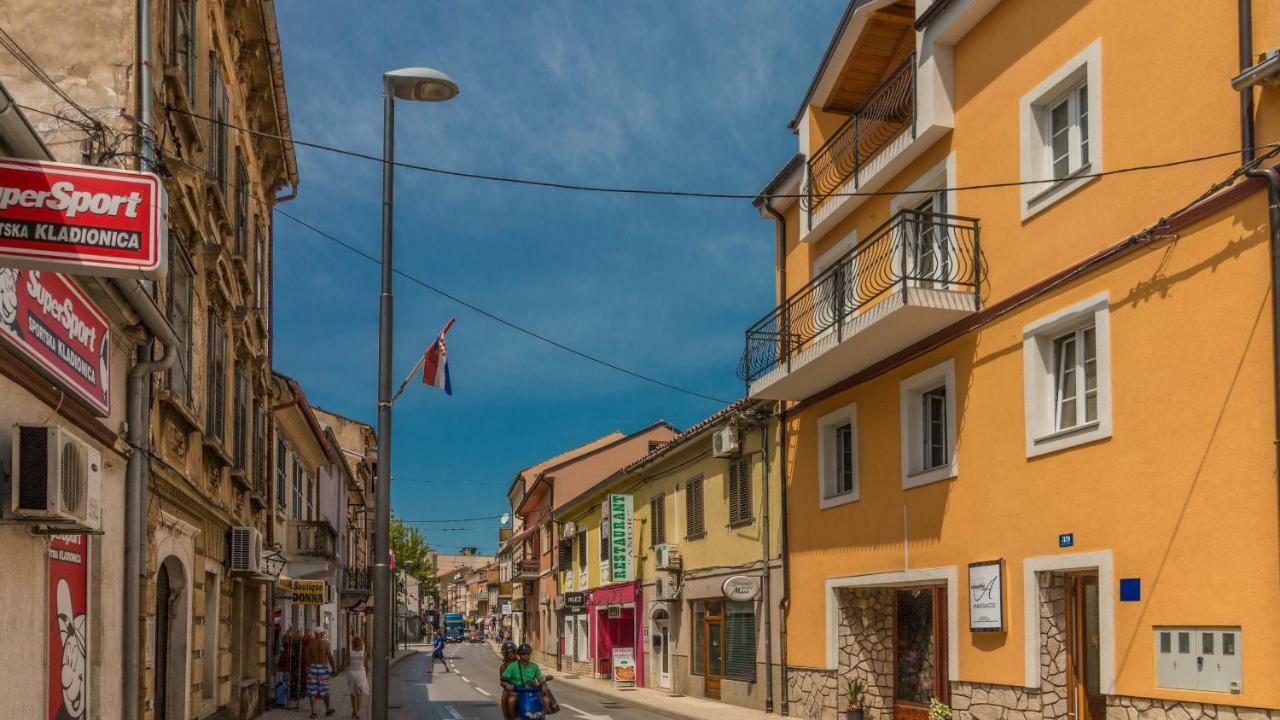 Apartman Sare Crikvenica Luaran gambar